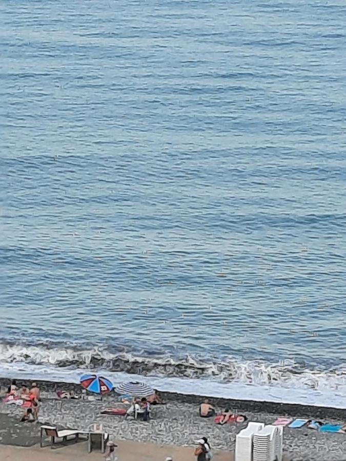 Apartment Desi With Sea View On The Beach In Batum Dış mekan fotoğraf