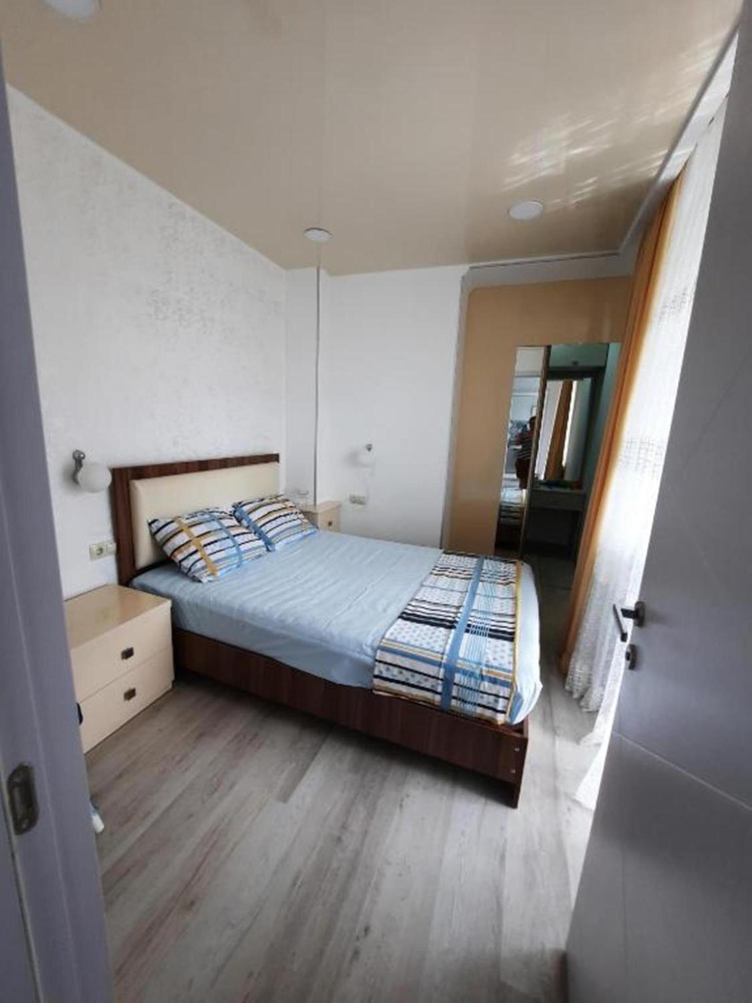 Apartment Desi With Sea View On The Beach In Batum Dış mekan fotoğraf